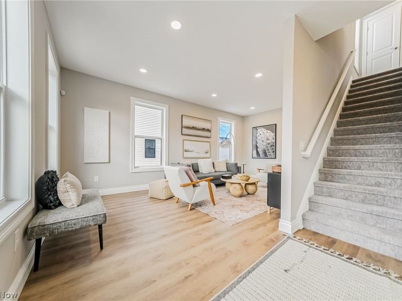 1863 Woodlawn Avenue, East Cleveland, OH 44112 Photo 5