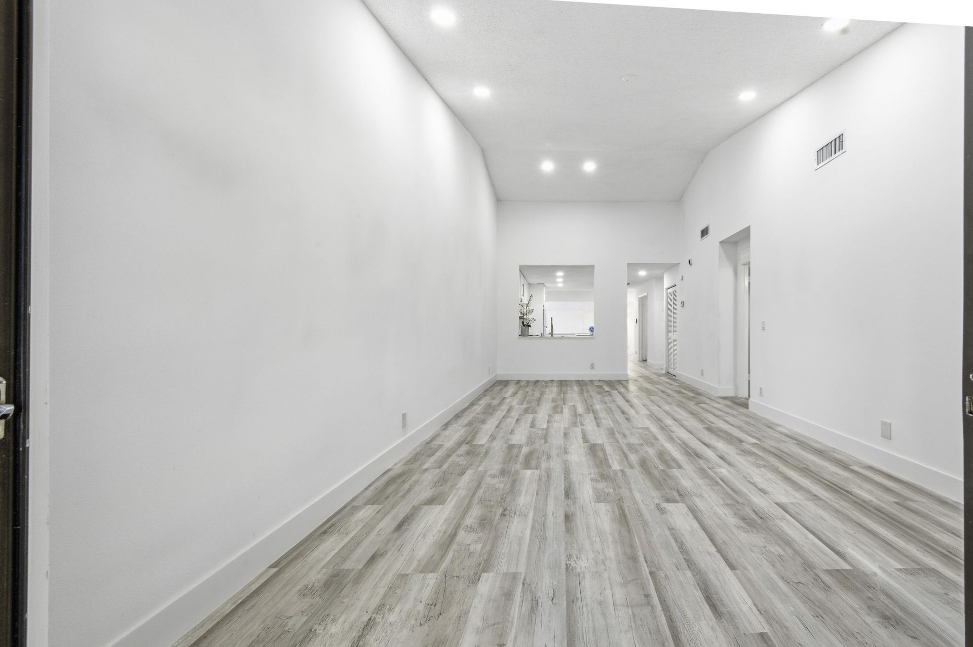 10188 Mangrove Drive, Unit 204, Boynton Beach, FL 33437 Photo