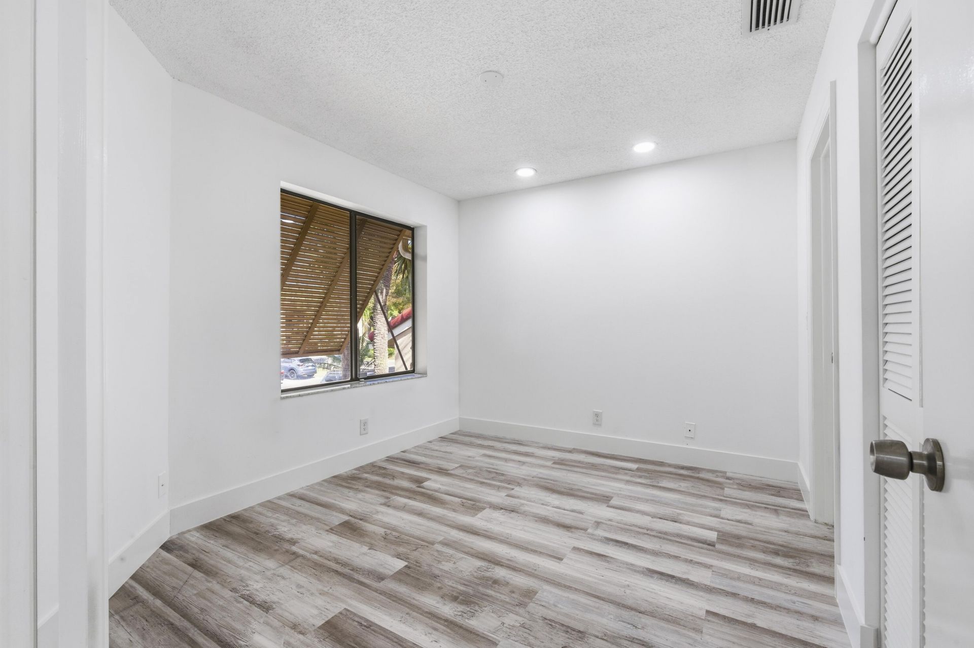 10188 Mangrove Drive, Unit 204, Boynton Beach, FL 33437 Photo