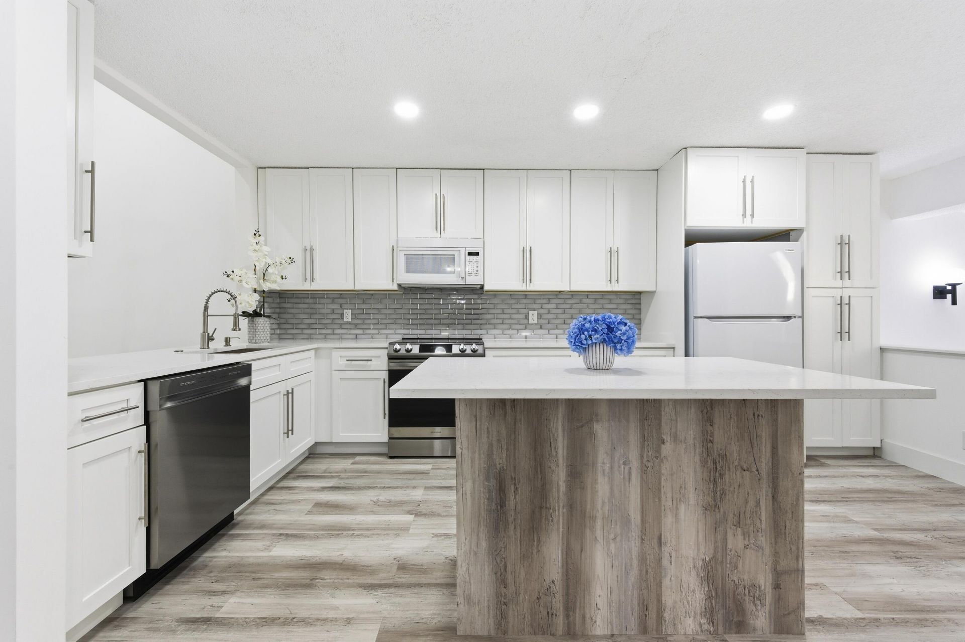 10188 Mangrove Drive, Unit 204, Boynton Beach, FL 33437 Photo