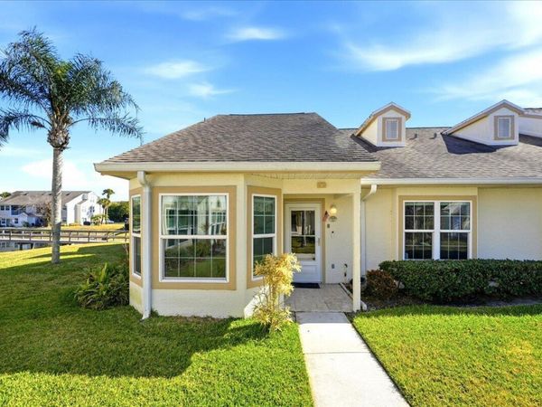 1827 Aynsley Way, Unit 5, Vero Beach, FL 32966