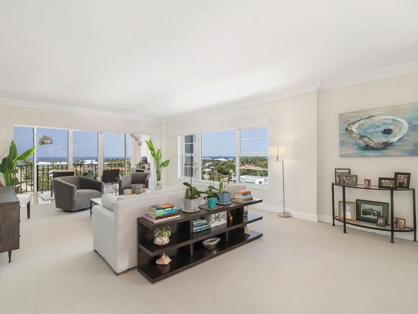 400 Seasage Drive, Unit 806, Delray Beach, FL 33483