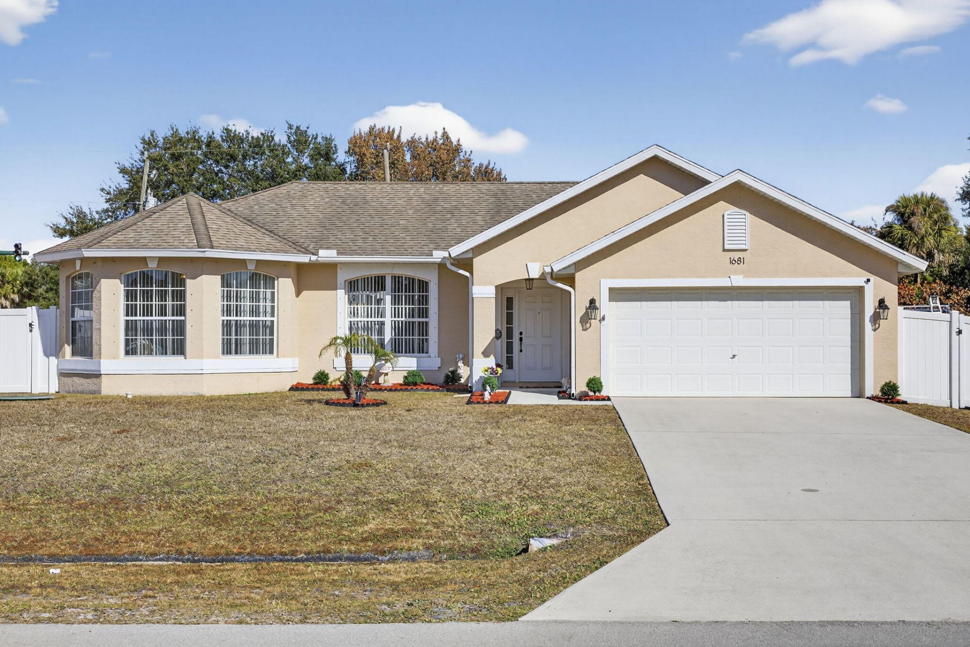 1681 SW Janette Avenue, Port Saint Lucie, FL 34953 Photo