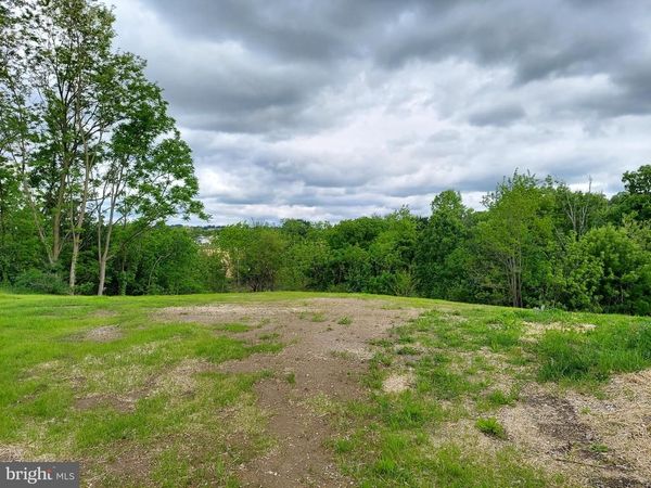 238 SUNSET CIRCLE, RED LION, PA 17356