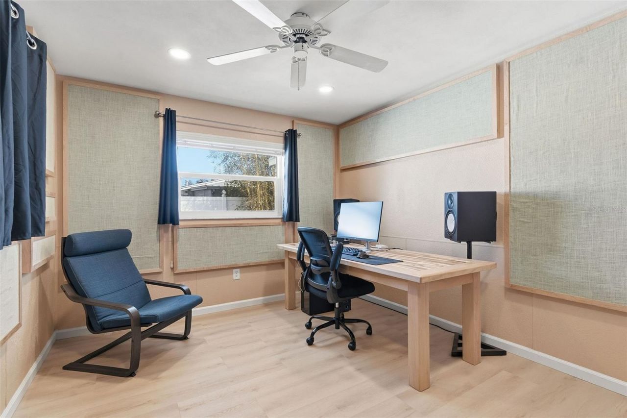 7891 1st Street Ne, Saint Petersburg, FL 33702 Photo