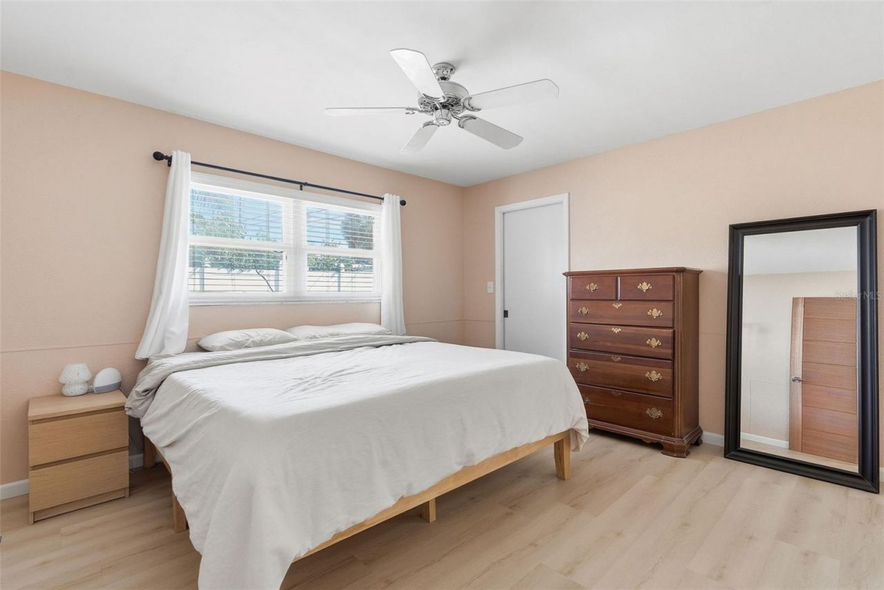 7891 1st Street Ne, Saint Petersburg, FL 33702 Photo