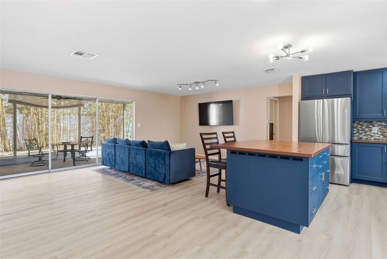 7891 1st Street Ne, Saint Petersburg, FL 33702 Photo