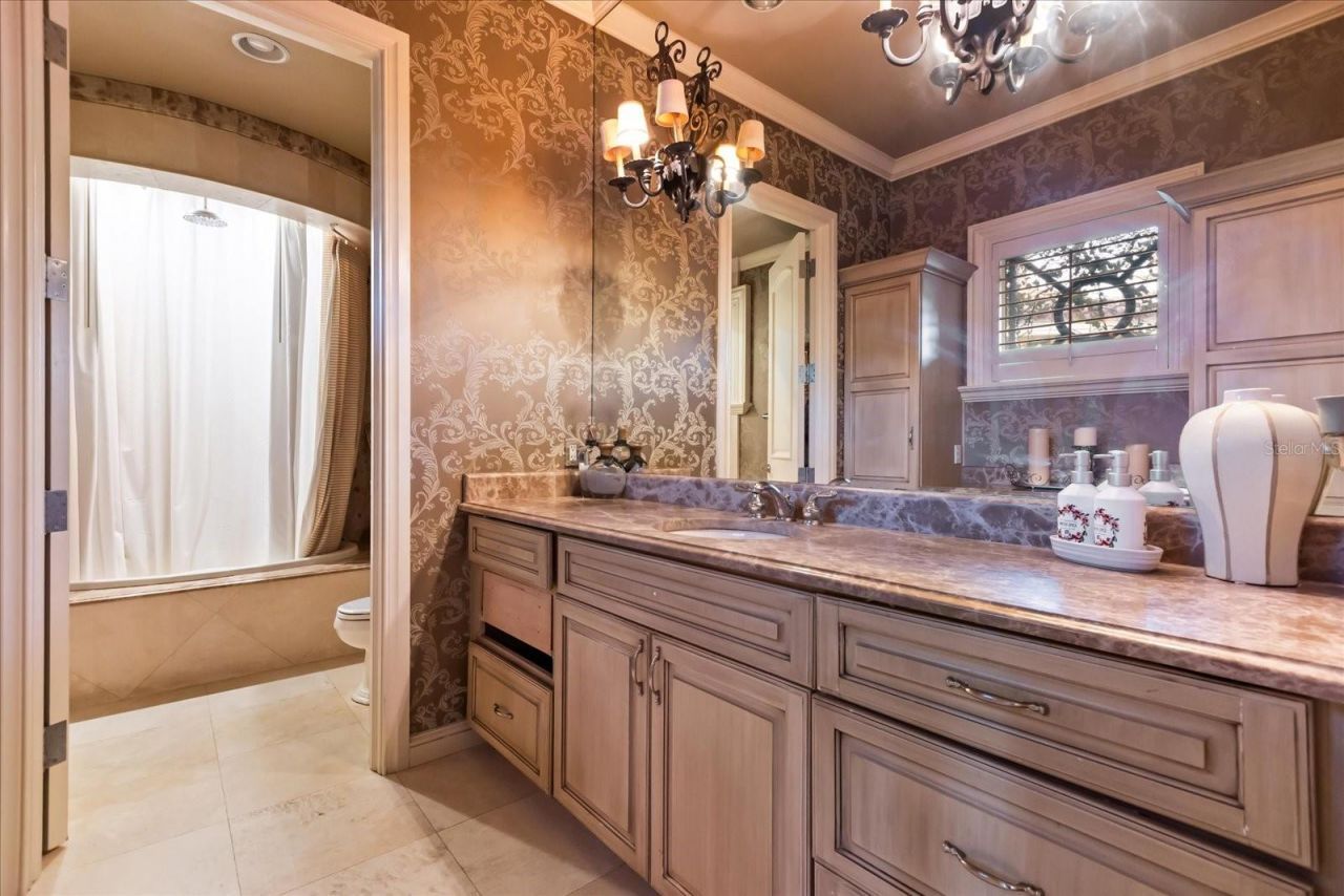 2405 Alaqua Drive, Longwood, FL 32779 Photo