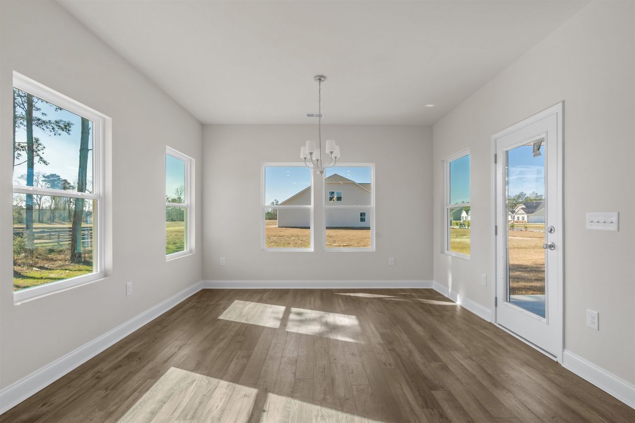 4190 Highway 554 Photo 9