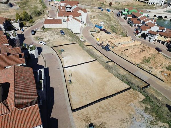 24 Cardona Drive, Westlake, TX 76262