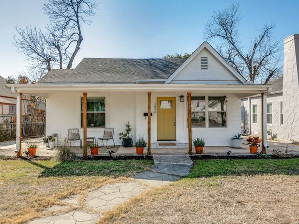 1830 W Magnolia, San Antonio, TX 78201