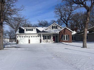108 Goldfinch Lane, Clearwater, MN 55320