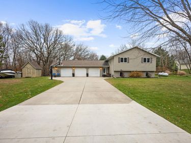 7437 Sandhill Terrace NE, Carlos, MN 56319