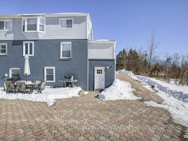 55 Route 23, Hamburg, NJ 07419