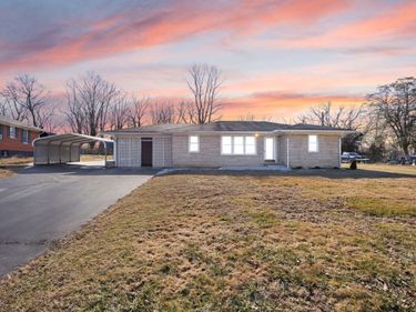 1007 Greensburg Street, Columbia, KY 42728