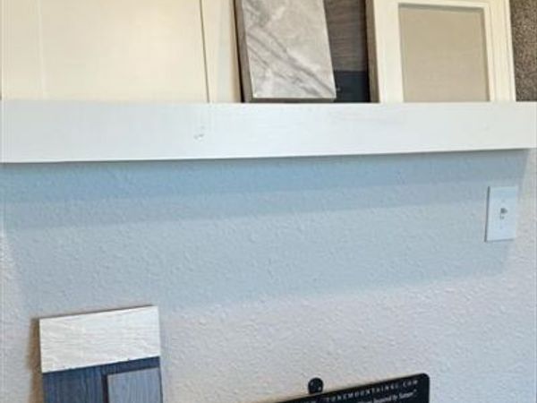 486 Valley View Drive, Tonganoxie, KS 66086