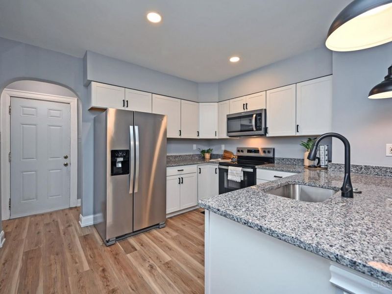 1933 Northcut Avenue, Cincinnati, OH 45237 Photo 15