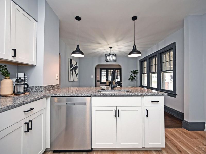 1933 Northcut Avenue, Cincinnati, OH 45237 Photo 18