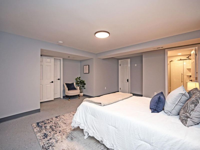 1933 Northcut Avenue, Cincinnati, OH 45237 Photo 28