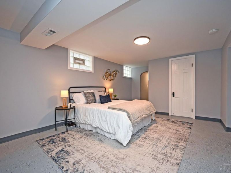 1933 Northcut Avenue, Cincinnati, OH 45237 Photo 29