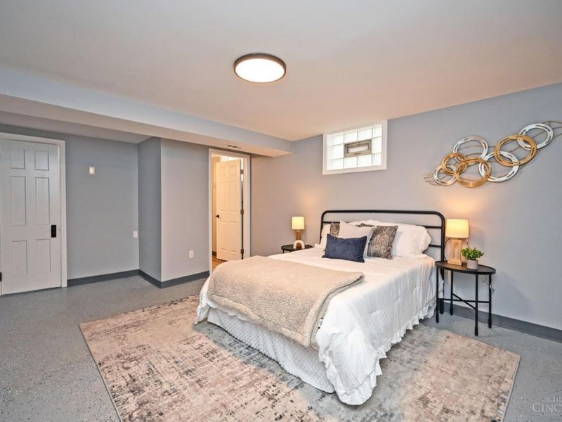 1933 Northcut Avenue, Cincinnati, OH 45237 Photo 30