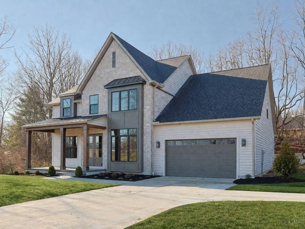 7401 Cornell Road, Montgomery, OH 45242