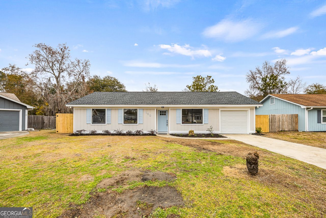 150 Dogwood Circle, Saint Marys, GA 31558 Main Photo