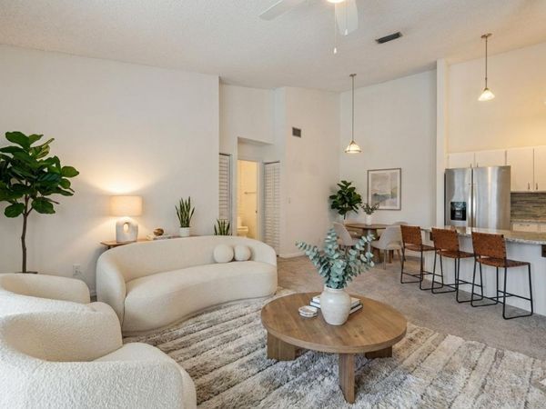 6572 Chasewood Drive, Unit F, Jupiter, FL 33458