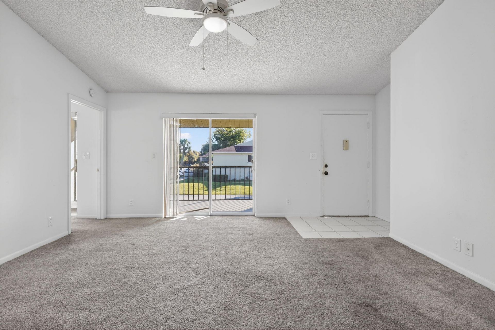 6572 Chasewood Drive, Unit F, Jupiter, FL 33458 Photo