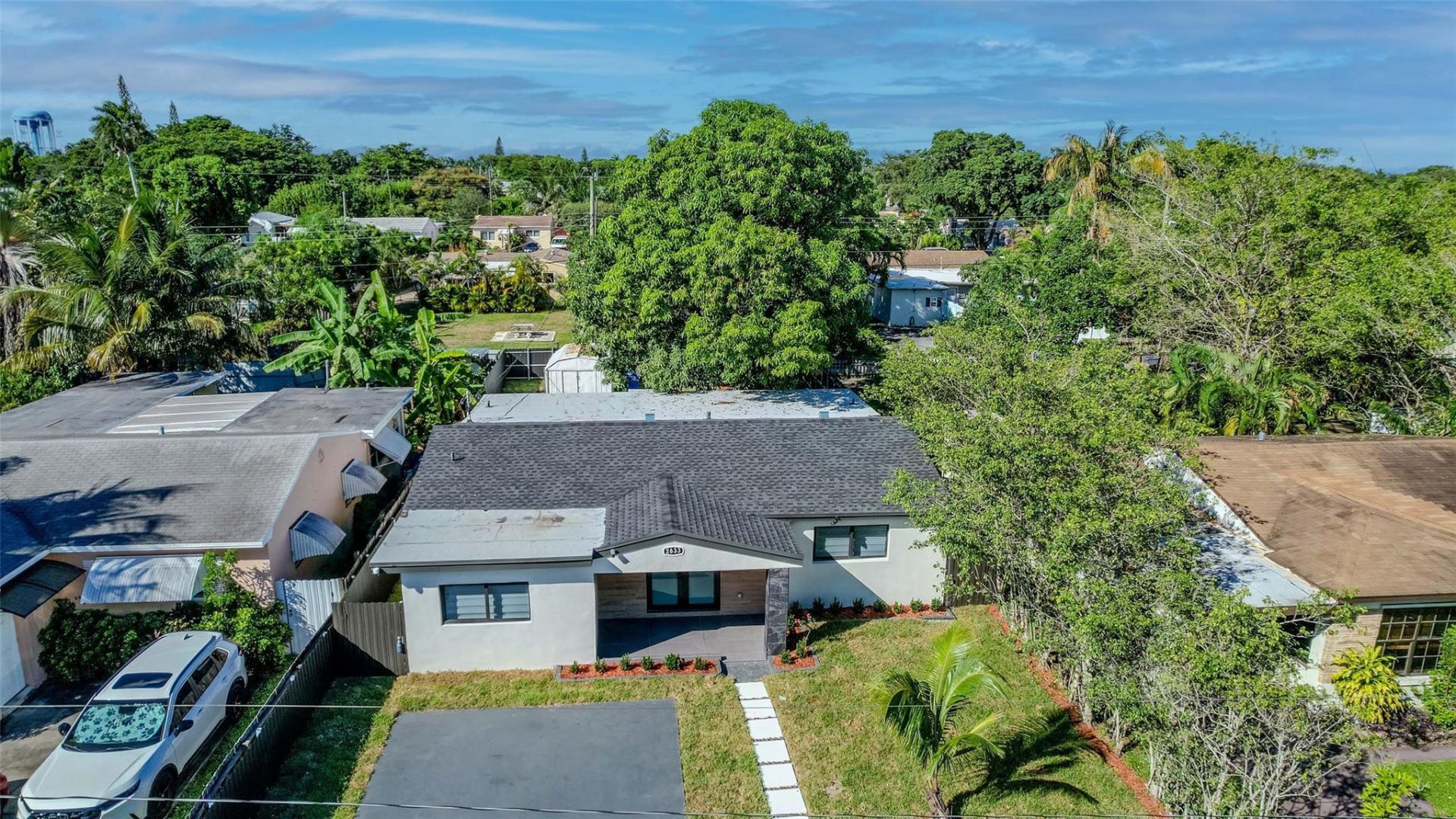 2633 NW Taft Street, Hollywood, FL 33020 Photo