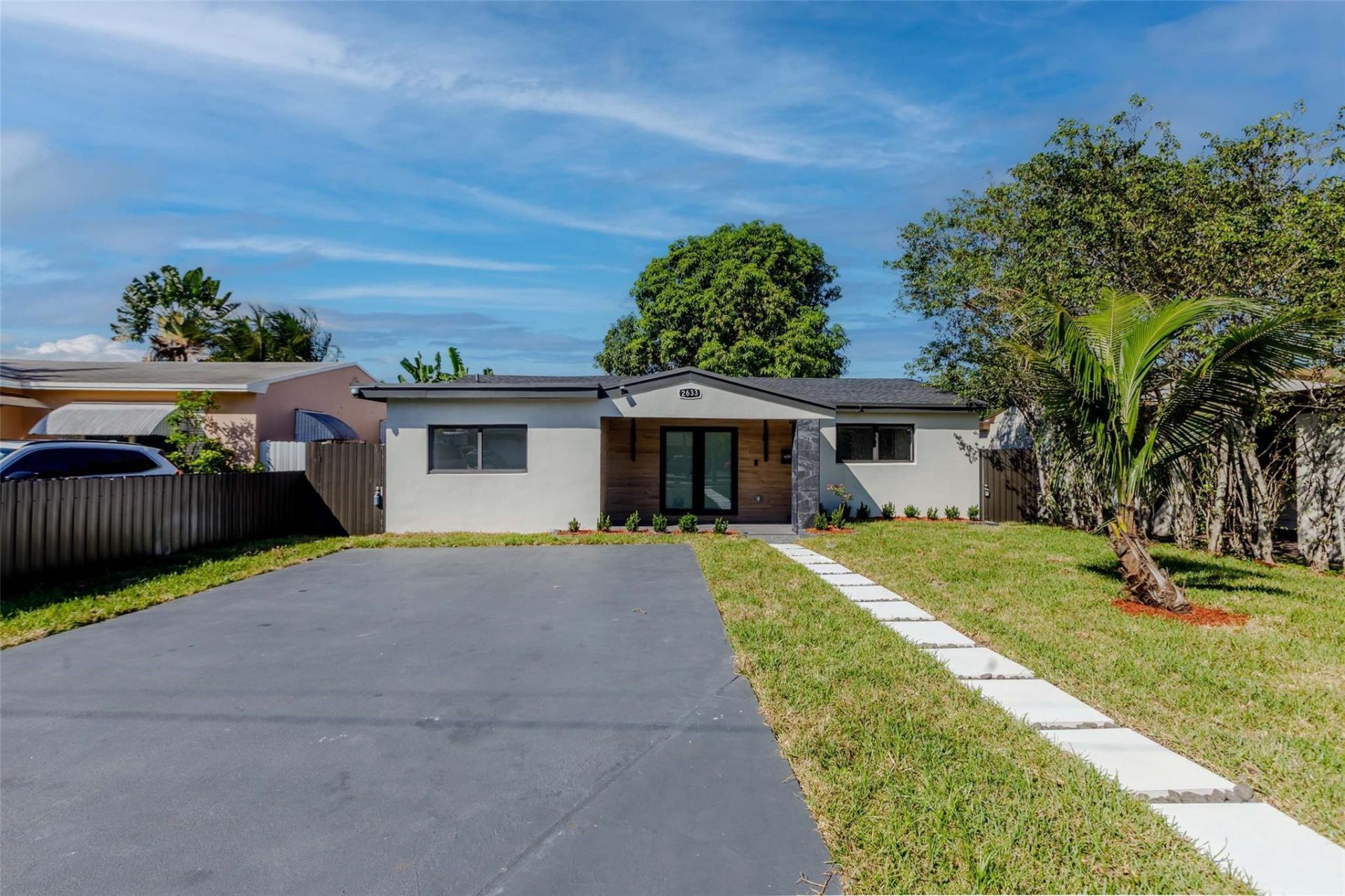 2633 NW Taft Street, Hollywood, FL 33020 Photo