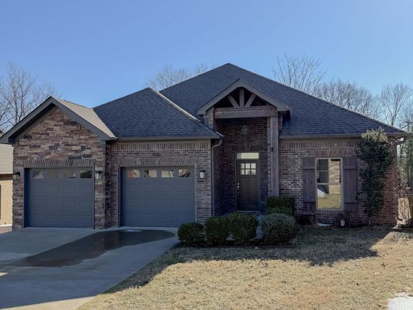 1010 Turnberry Drive, Conway, AR 72034