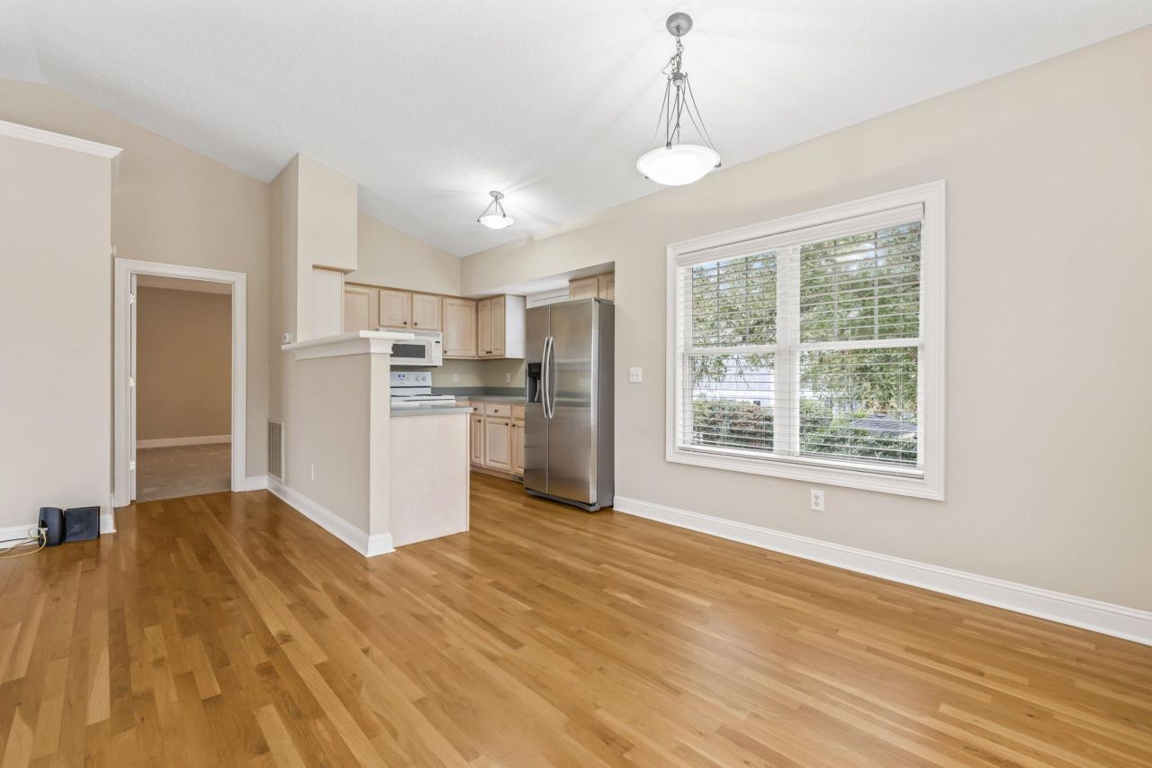 816 11th Ave. N Photo 16