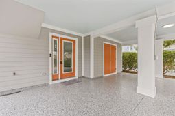 816 11th Ave. N photo 4