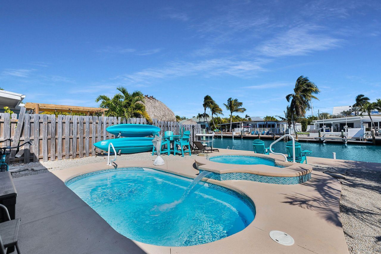 230 11th Street, Key Colony, FL 33051 Photo