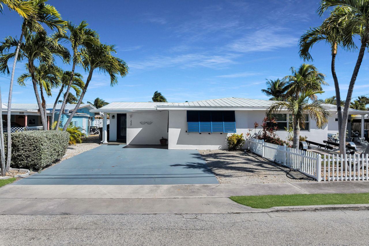 230 11th Street, Key Colony, FL 33051 Photo