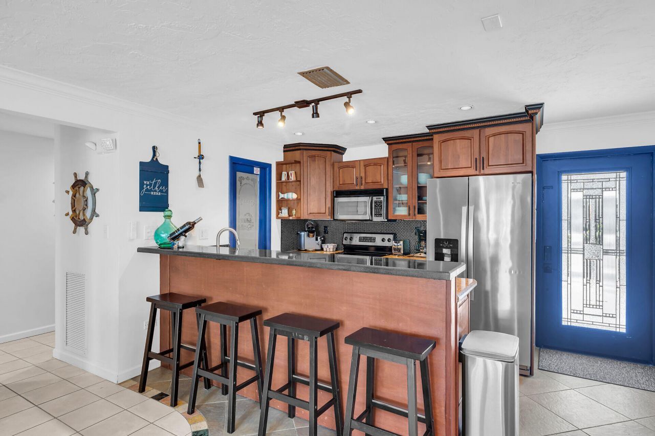 230 11th Street, Key Colony, FL 33051 Photo