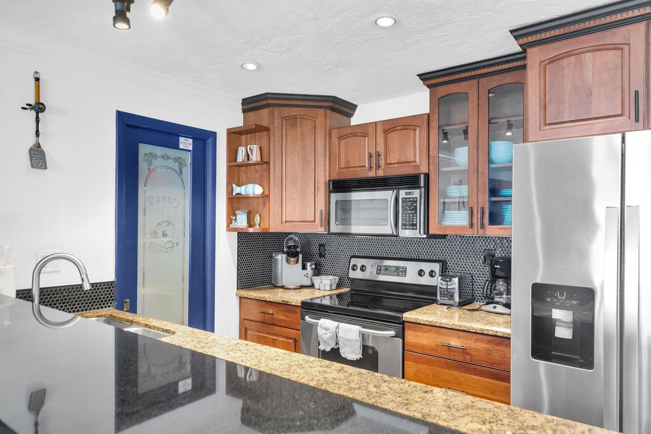 230 11th Street, Key Colony, FL 33051 Photo