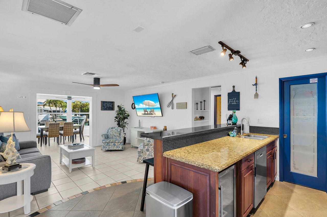 230 11th Street, Key Colony, FL 33051 Photo