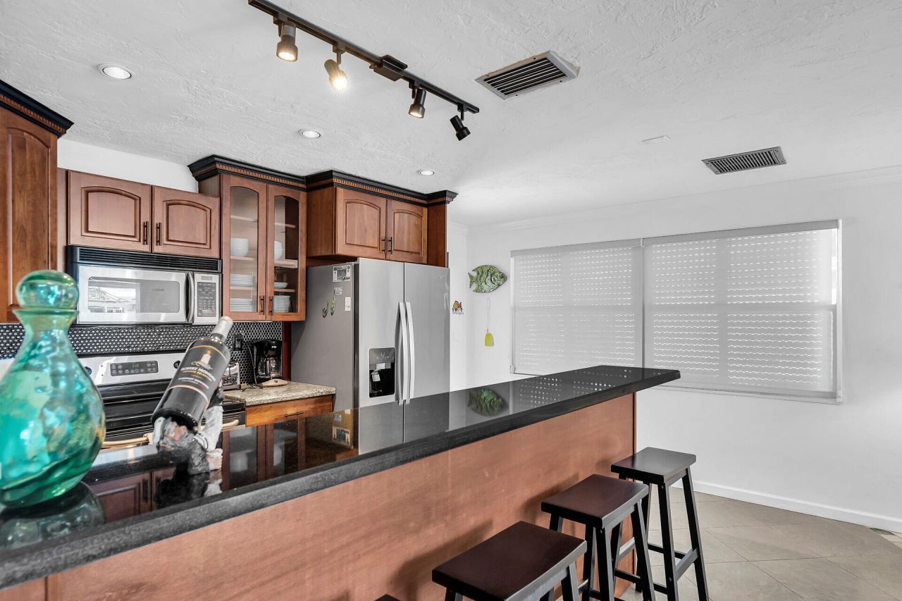 230 11th Street, Key Colony, FL 33051 Photo