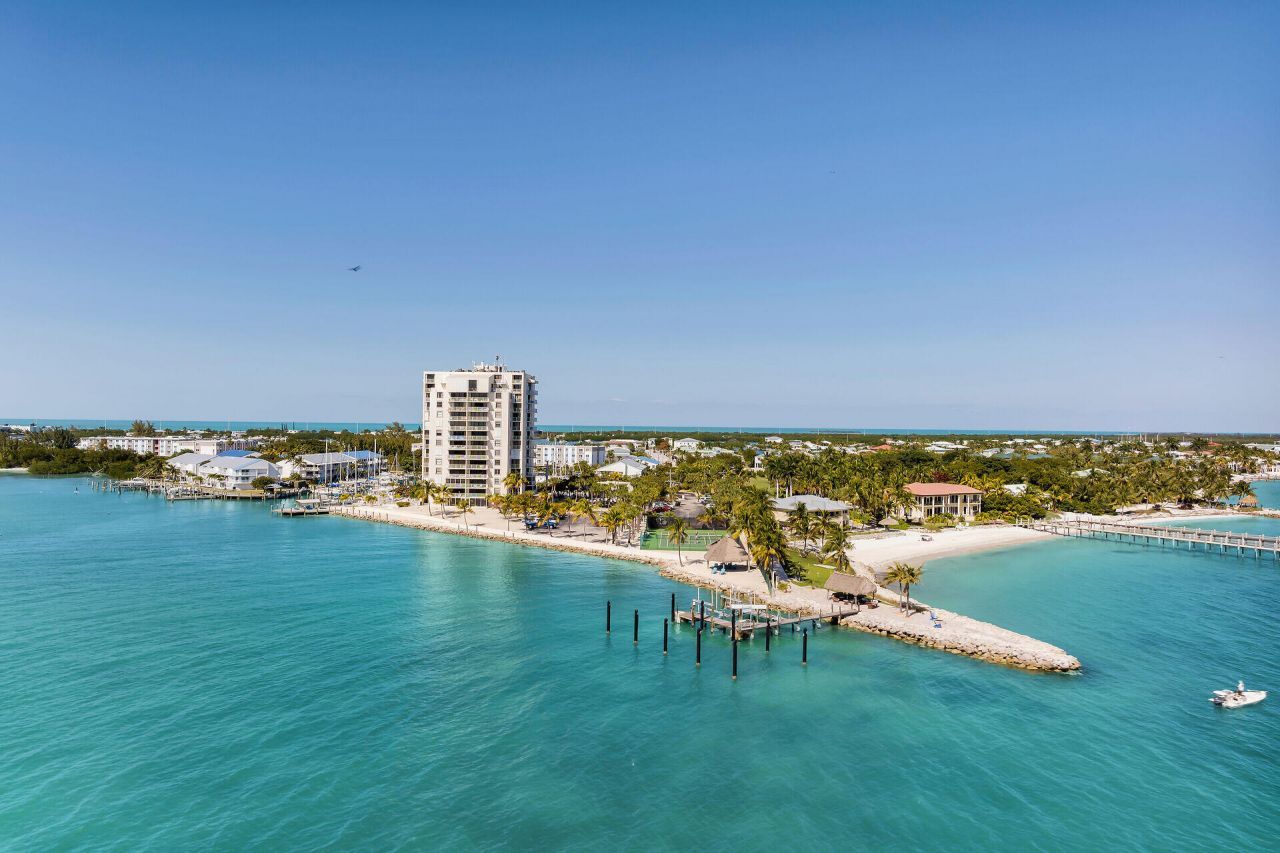 2000 Coco Plum Drive, Unit APT 1403, Marathon, FL 33050 Photo