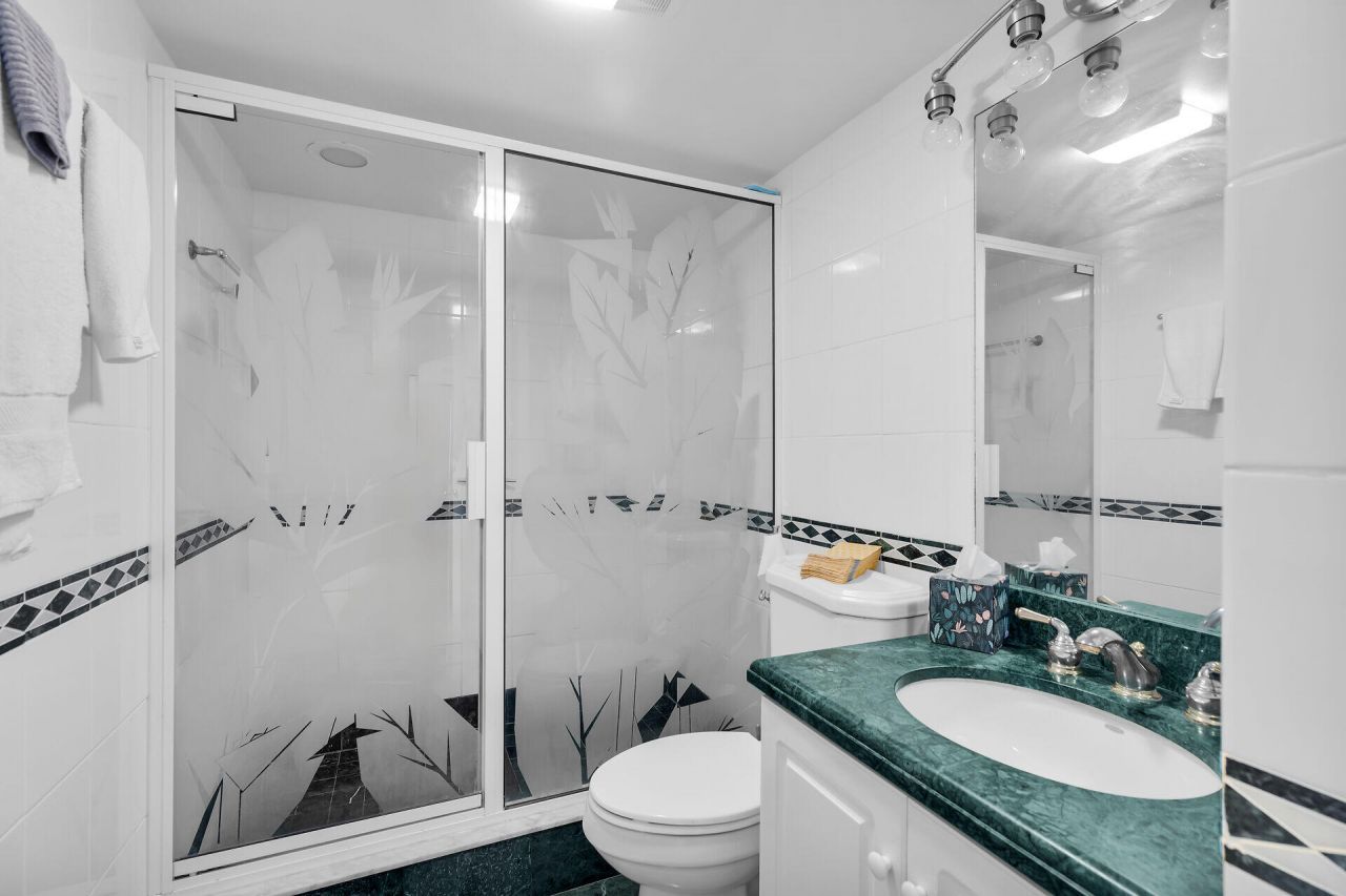 2000 Coco Plum Drive, Unit APT 1403, Marathon, FL 33050 Photo