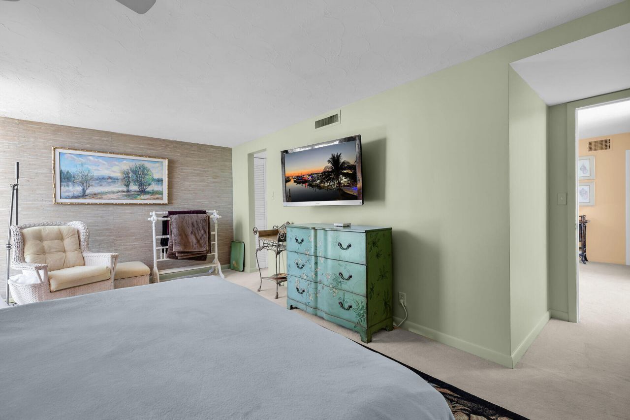 2000 Coco Plum Drive, Unit APT 1403, Marathon, FL 33050 Photo