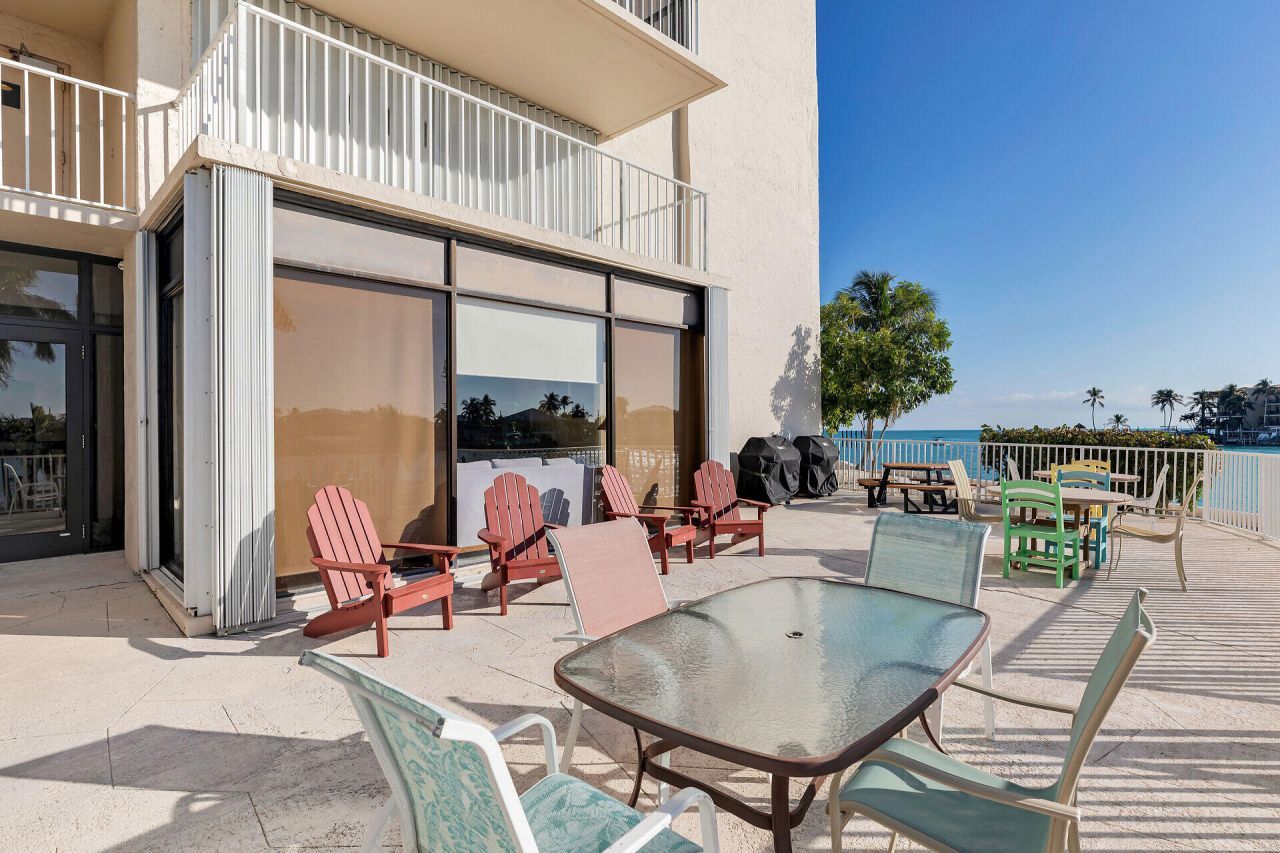 2000 Coco Plum Drive, Unit APT 1403, Marathon, FL 33050 Photo