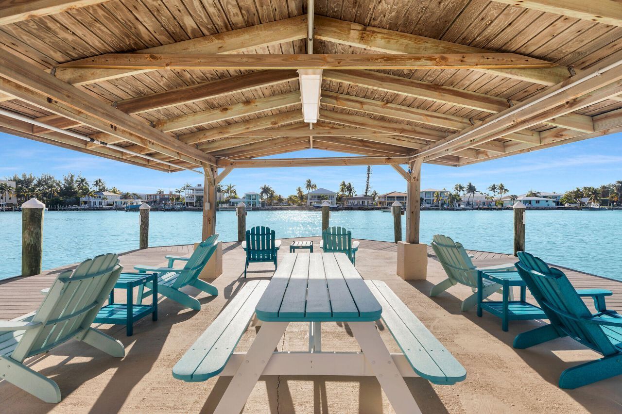 2000 Coco Plum Drive, Unit APT 1403, Marathon, FL 33050 Photo