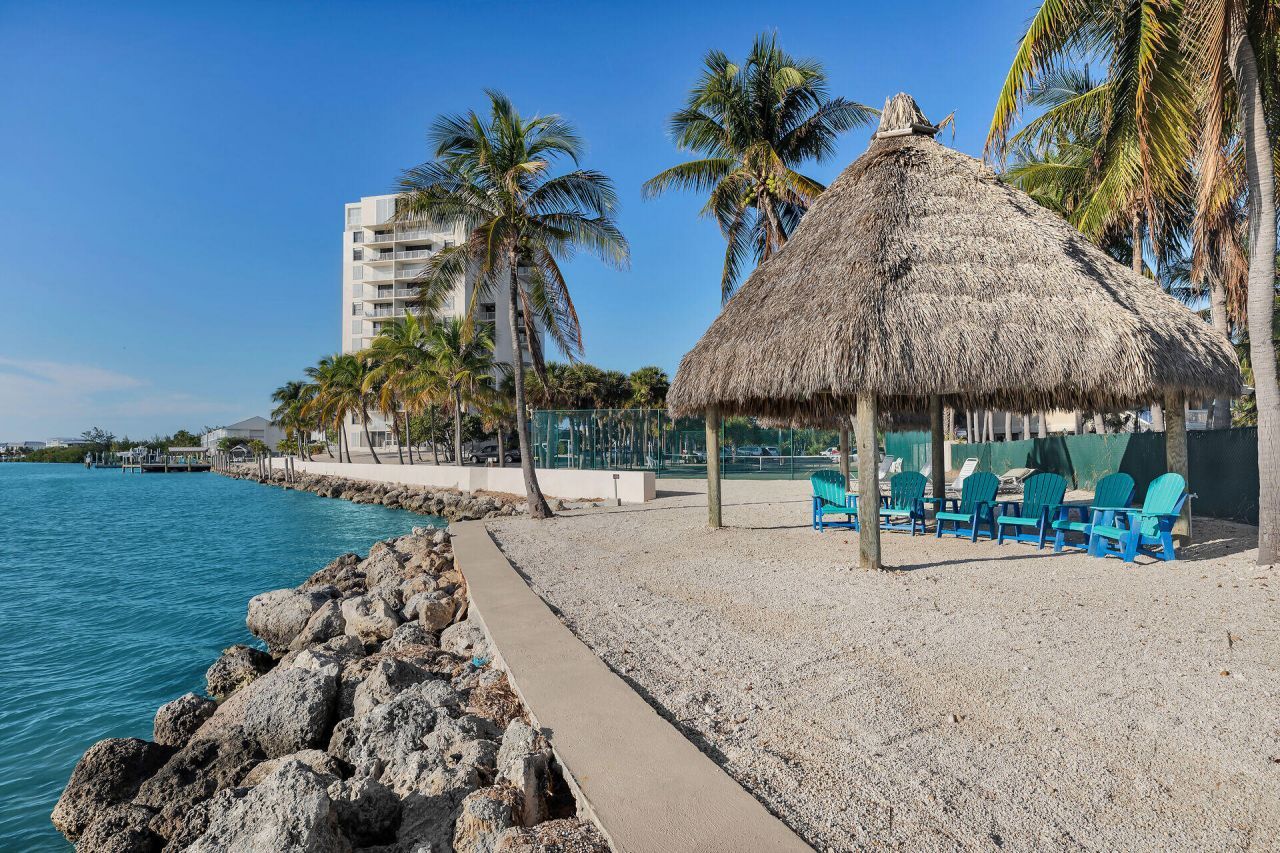 2000 Coco Plum Drive, Unit APT 1403, Marathon, FL 33050 Photo