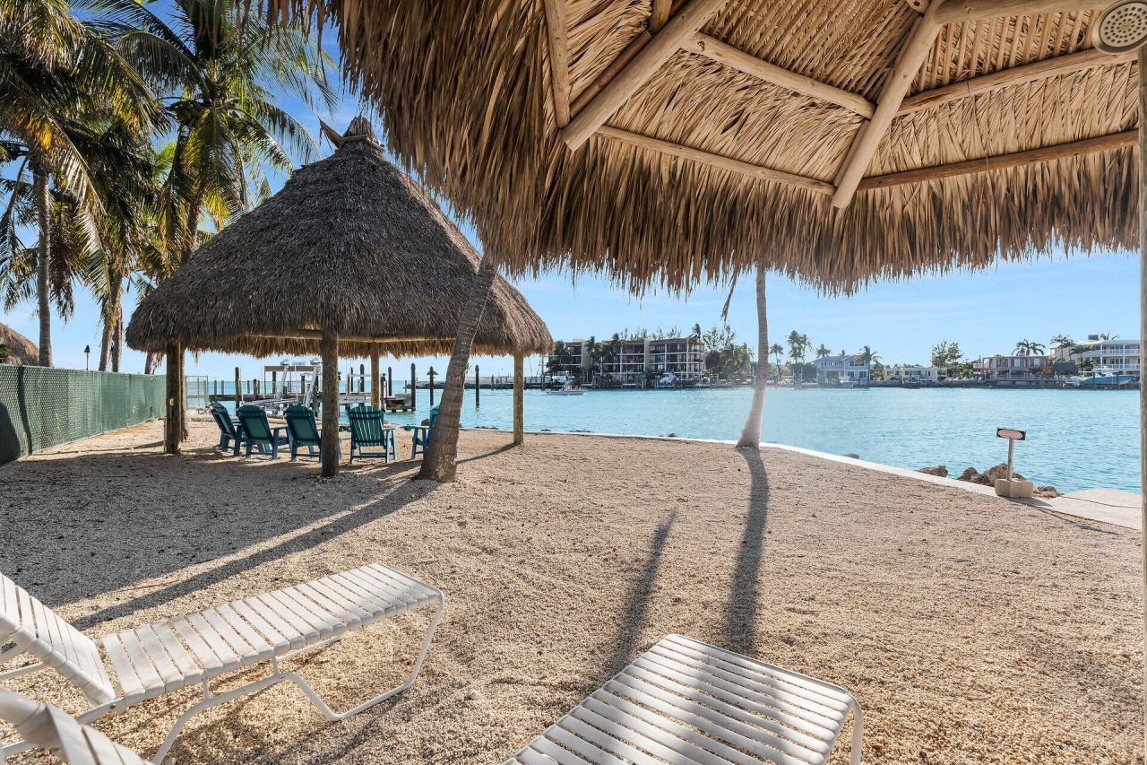 2000 Coco Plum Drive, Unit APT 1403, Marathon, FL 33050 Photo