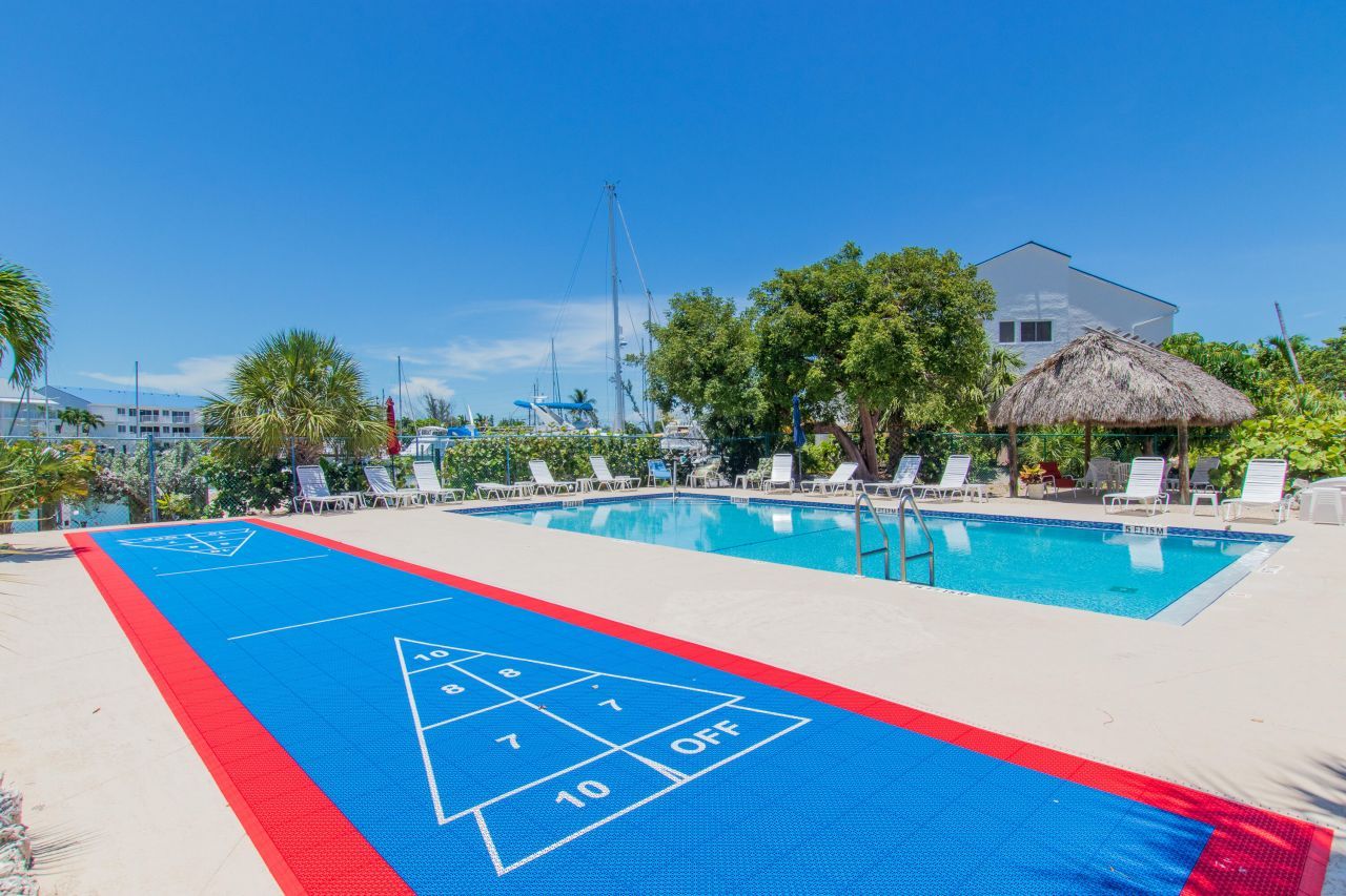 2000 Coco Plum Drive, Unit APT 1403, Marathon, FL 33050 Photo