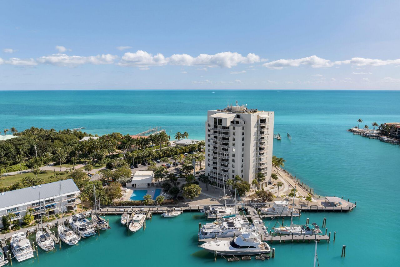 2000 Coco Plum Drive, Unit APT 1403, Marathon, FL 33050 Photo