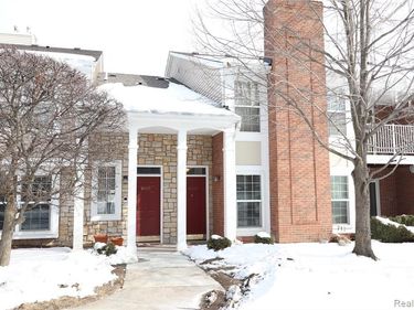 44982 Marigold Drive, Sterling Heights, MI 48314